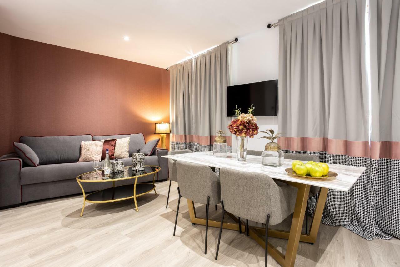 Bibo Plaza Nueva Appartement *